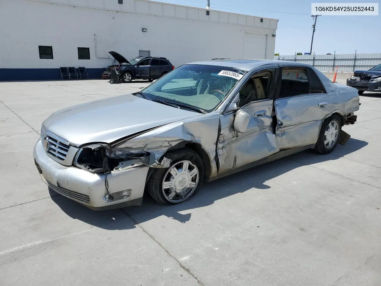 2005 Cadillac Deville VIN: 1G6KD54Y25U252443 Lot: 58652865