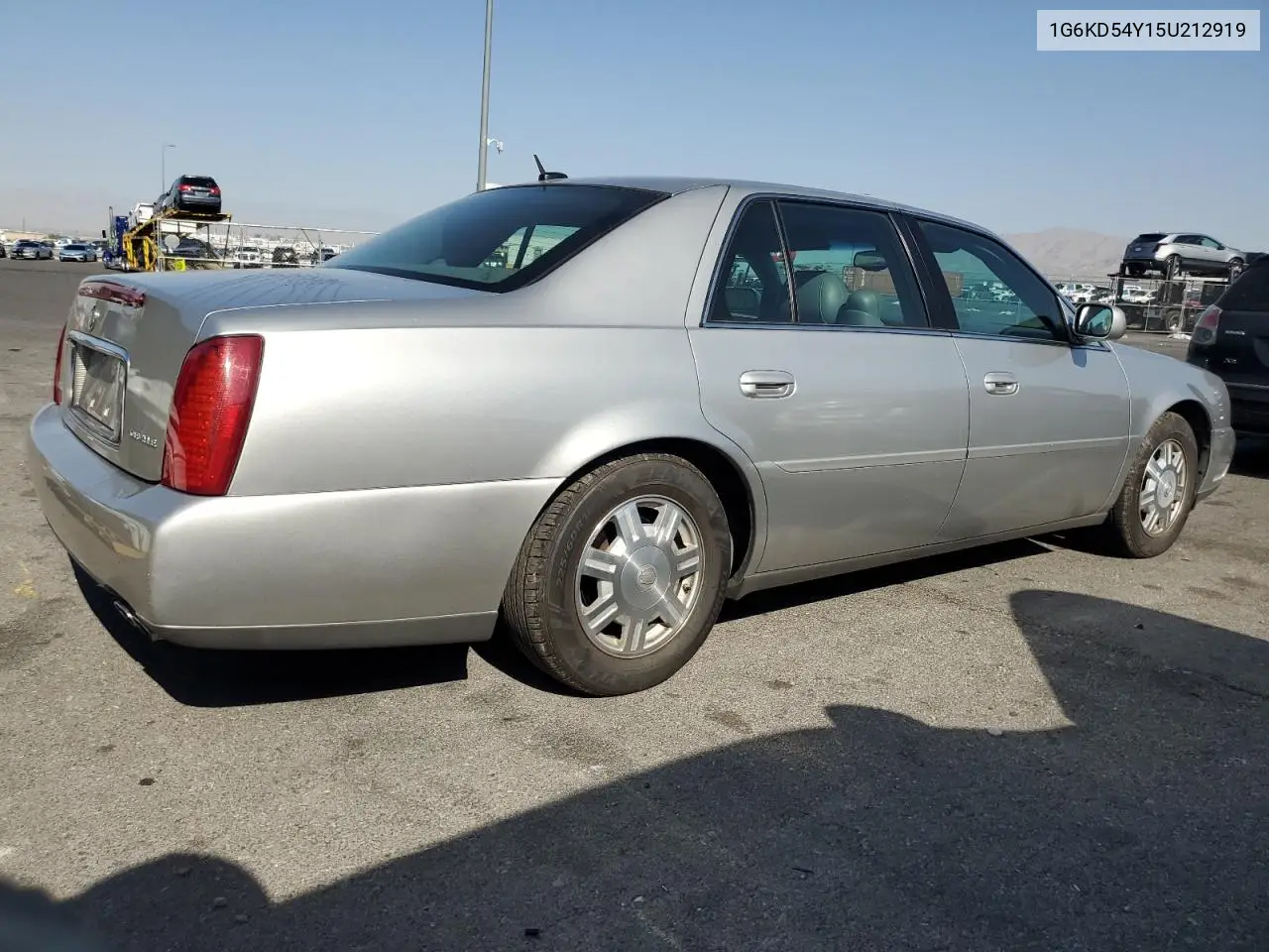 2005 Cadillac Deville VIN: 1G6KD54Y15U212919 Lot: 61608375