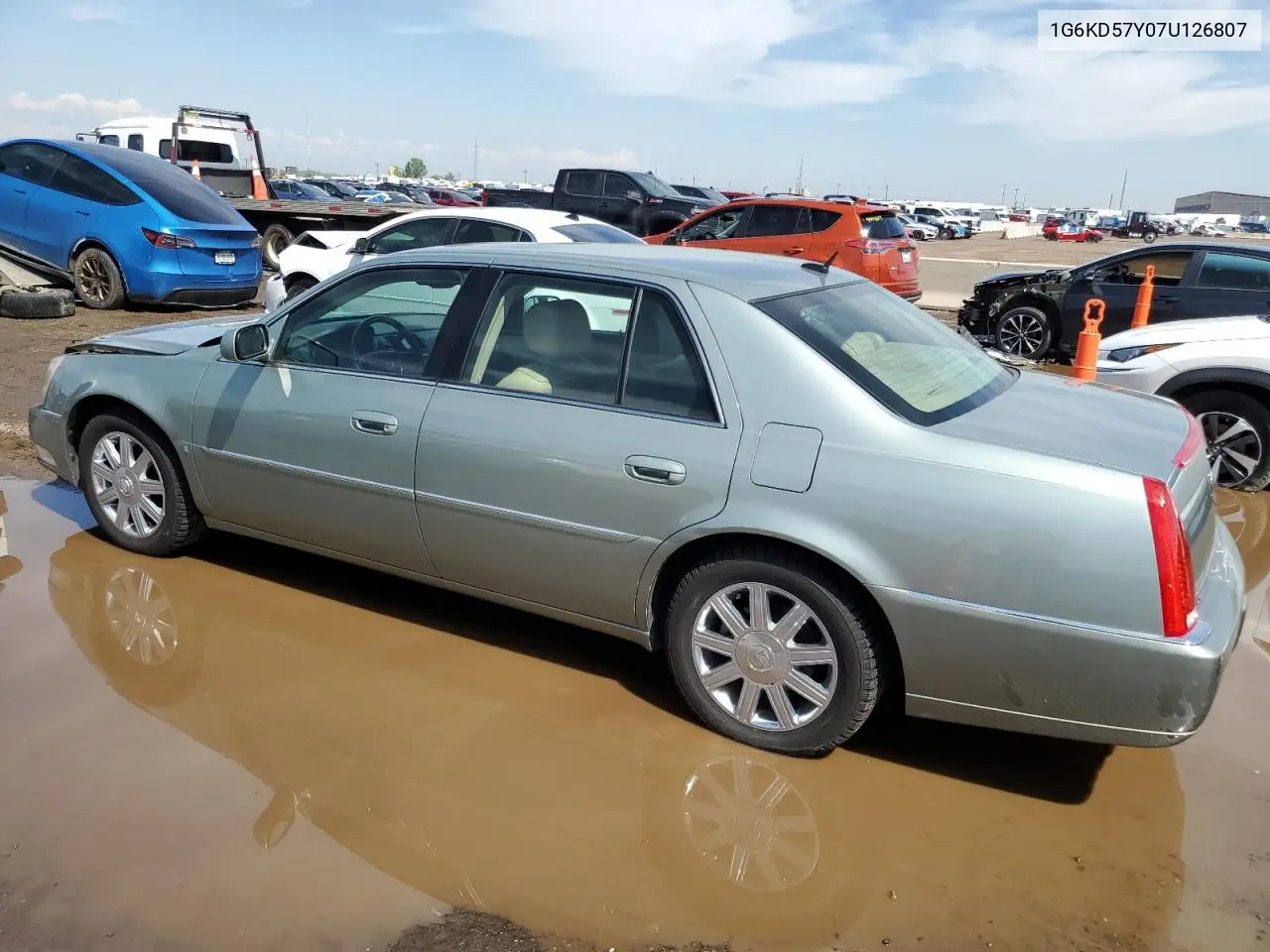 2007 Cadillac Dts VIN: 1G6KD57Y07U126807 Lot: 56376885