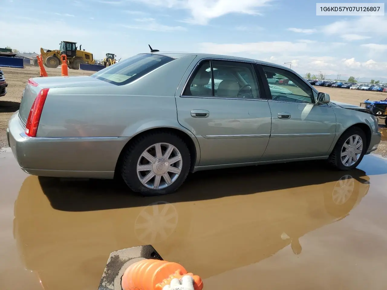 2007 Cadillac Dts VIN: 1G6KD57Y07U126807 Lot: 56376885