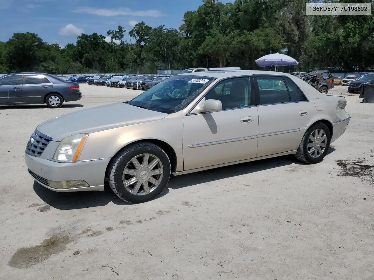 2007 Cadillac Dts VIN: 1G6KD57Y17U198602 Lot: 56420205