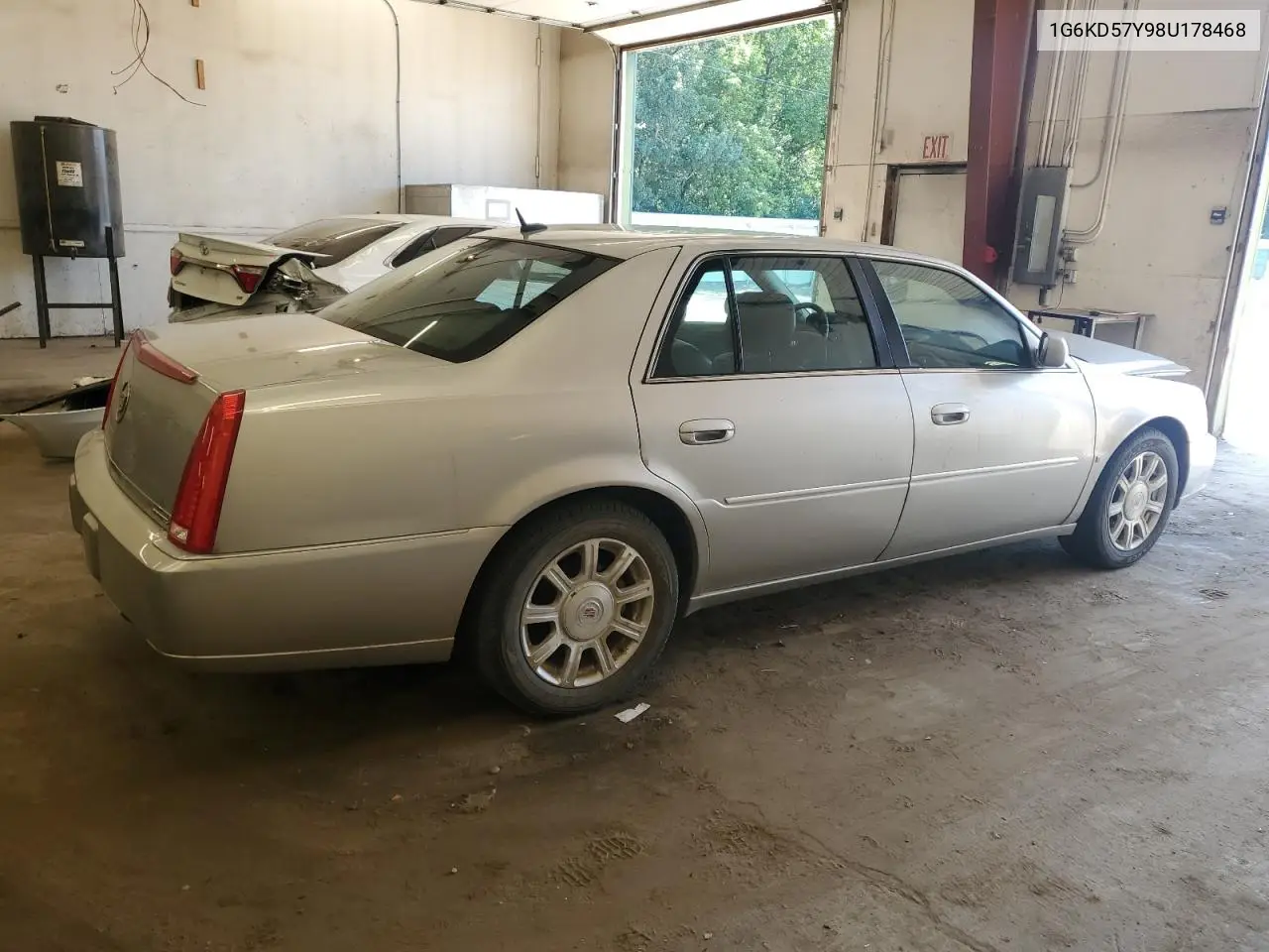 2008 Cadillac Dts VIN: 1G6KD57Y98U178468 Lot: 63796495