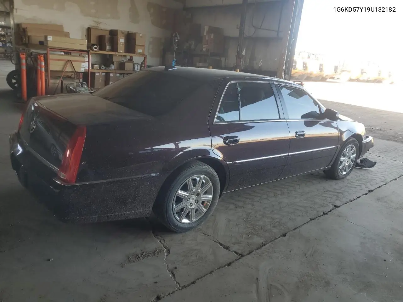 2009 Cadillac Dts VIN: 1G6KD57Y19U132182 Lot: 62222755