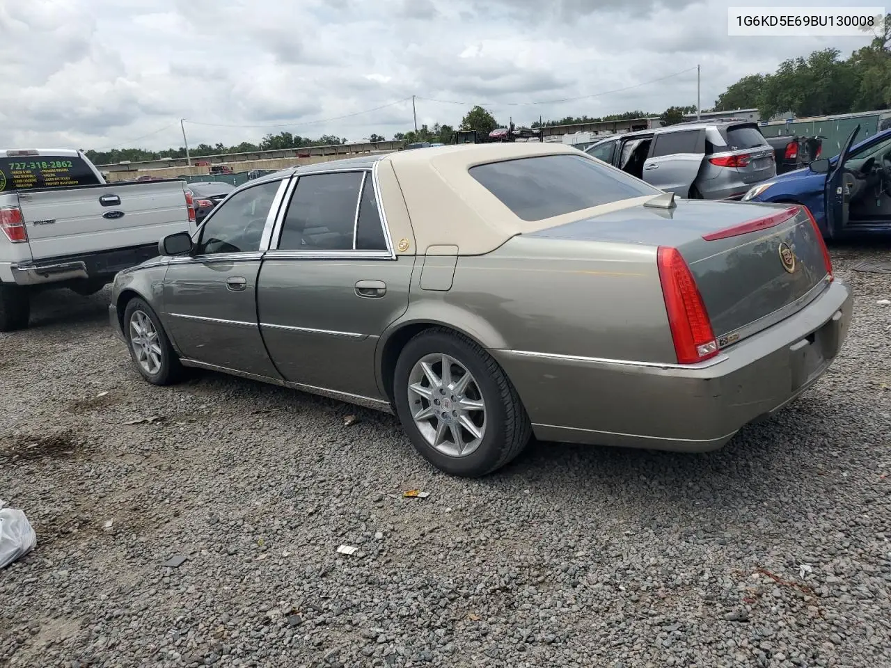2011 Cadillac Dts Luxury Collection VIN: 1G6KD5E69BU130008 Lot: 63631195