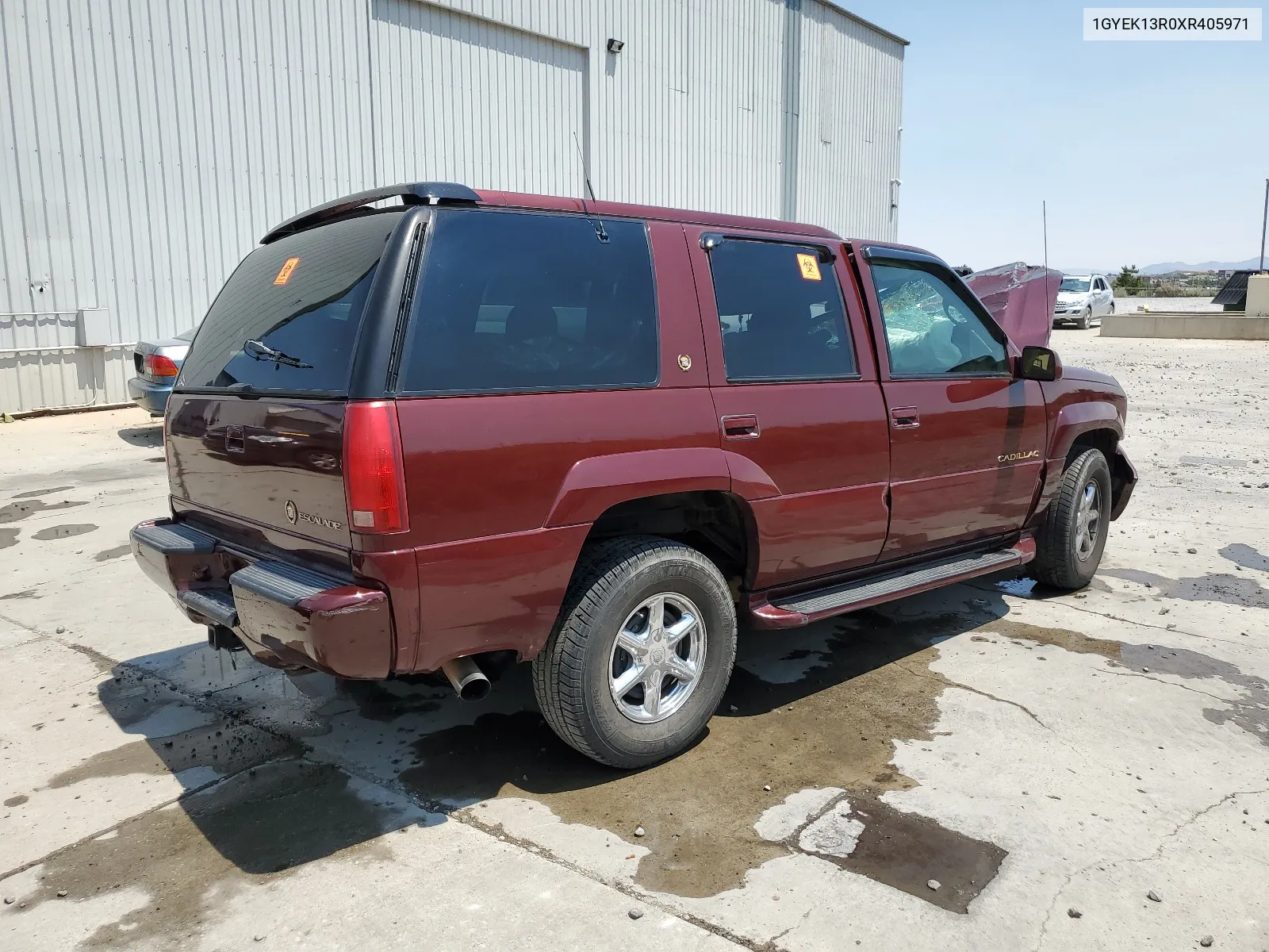 1999 Cadillac Escalade VIN: 1GYEK13R0XR405971 Lot: 63841874