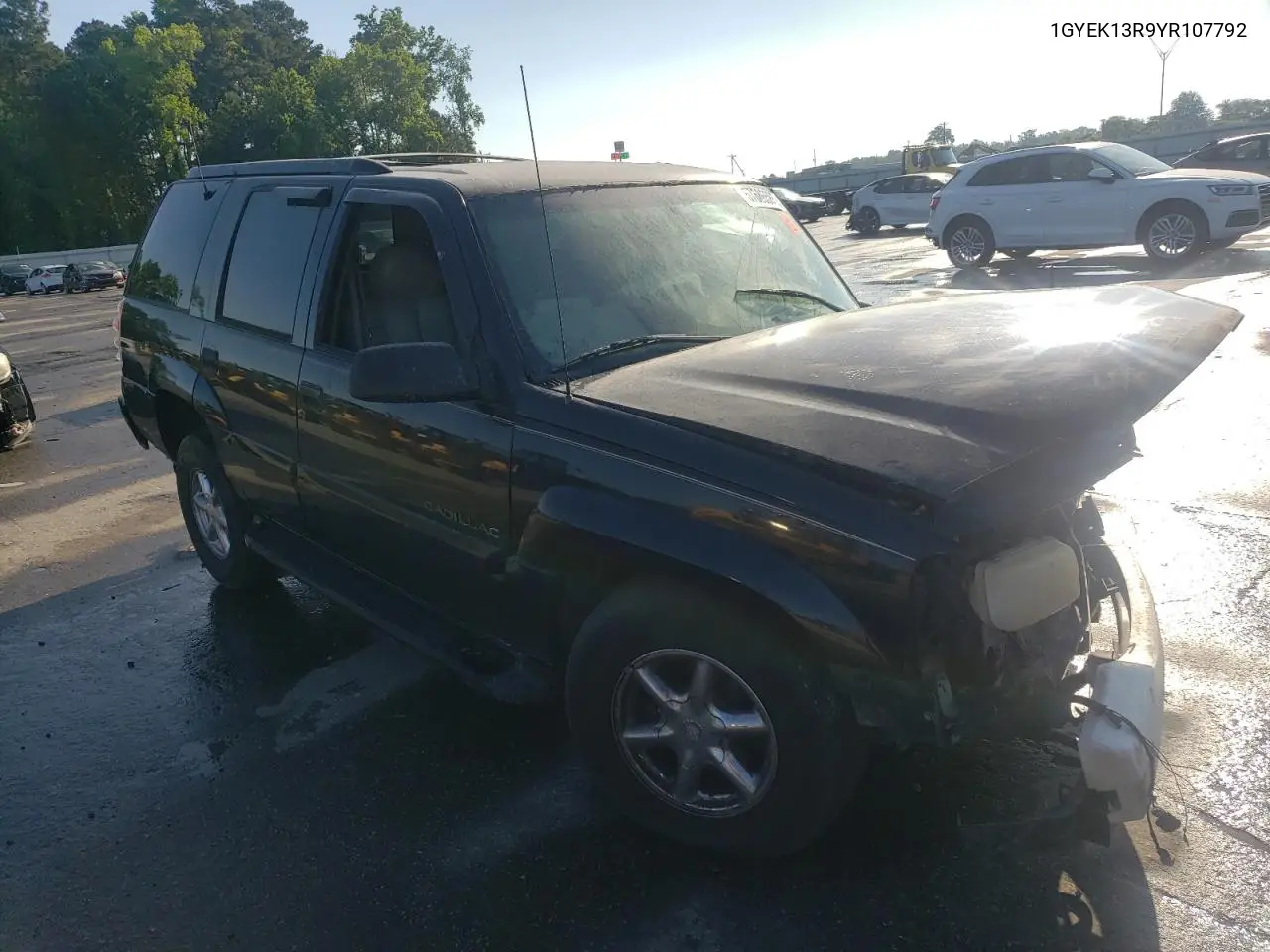 2000 Cadillac Escalade VIN: 1GYEK13R9YR107792 Lot: 57686585