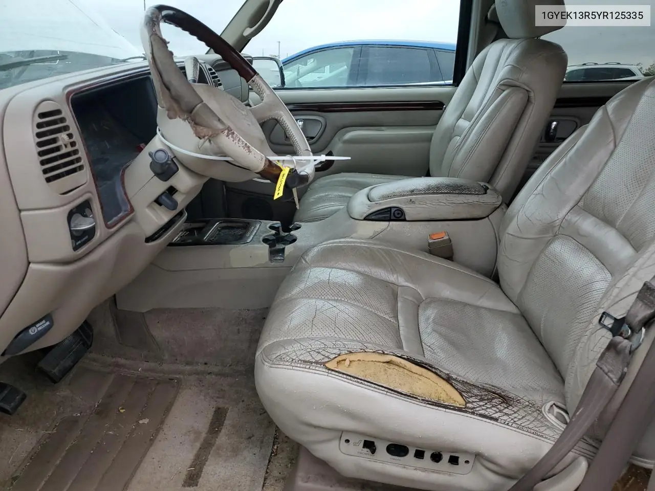 2000 Cadillac Escalade VIN: 1GYEK13R5YR125335 Lot: 80665744