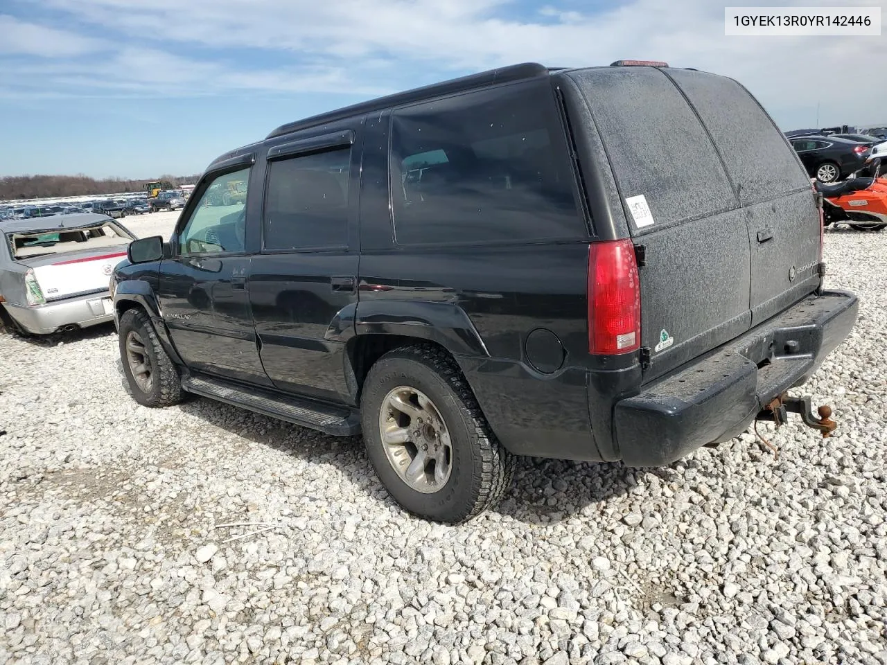 2000 Cadillac Escalade VIN: 1GYEK13R0YR142446 Lot: 86089094