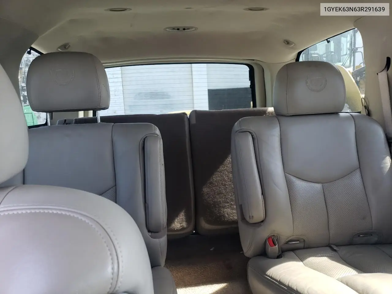 2003 Cadillac Escalade Luxury VIN: 1GYEK63N63R291639 Lot: 53699495