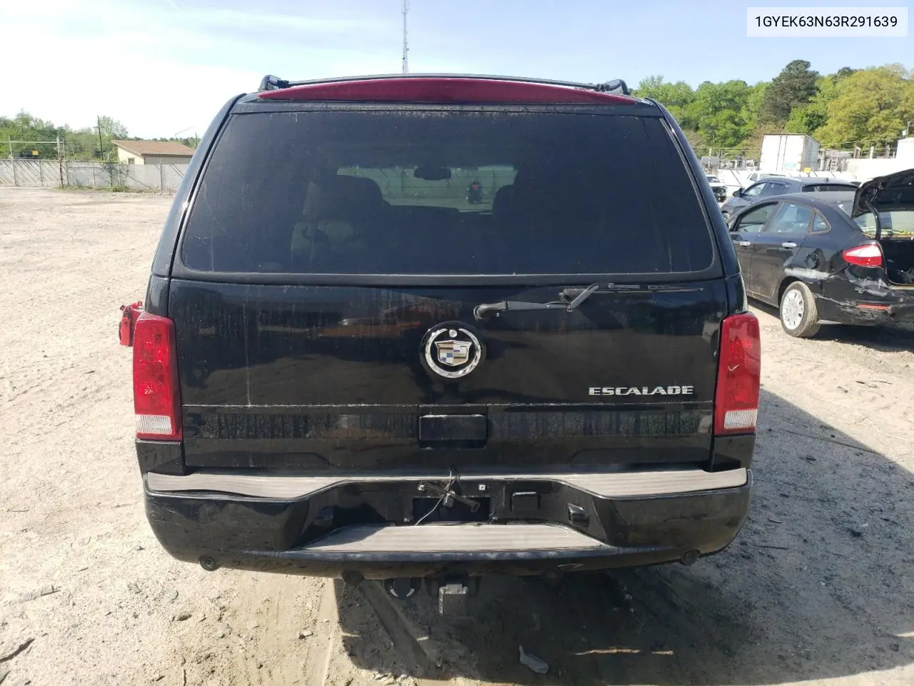 2003 Cadillac Escalade Luxury VIN: 1GYEK63N63R291639 Lot: 53699495