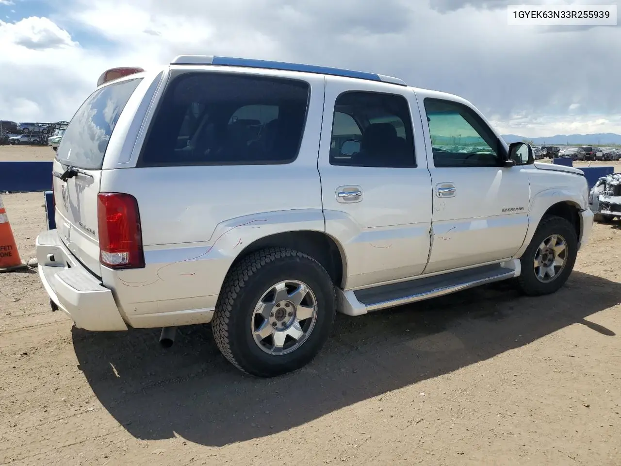 2003 Cadillac Escalade Luxury VIN: 1GYEK63N33R255939 Lot: 54891325
