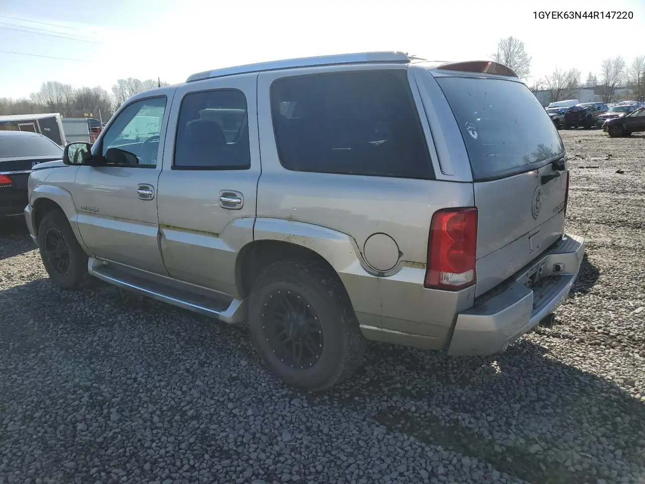 2004 Cadillac Escalade Luxury VIN: 1GYEK63N44R147220 Lot: 47893315