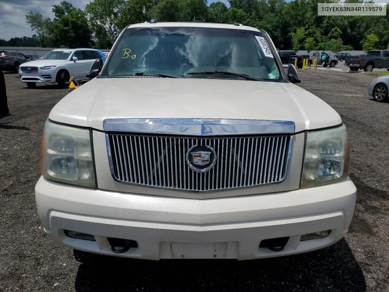 2004 Cadillac Escalade Luxury VIN: 1GYEK63N84R119579 Lot: 60882945