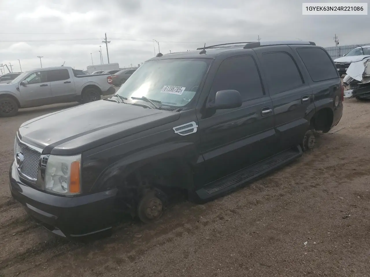 2004 Cadillac Escalade Luxury VIN: 1GYEK63N24R221086 Lot: 61396785