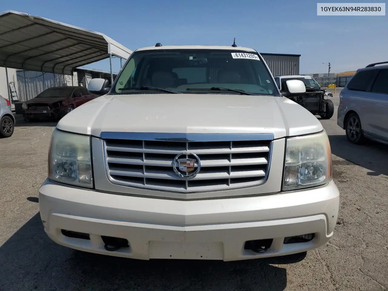 2004 Cadillac Escalade Luxury VIN: 1GYEK63N94R283830 Lot: 61431285