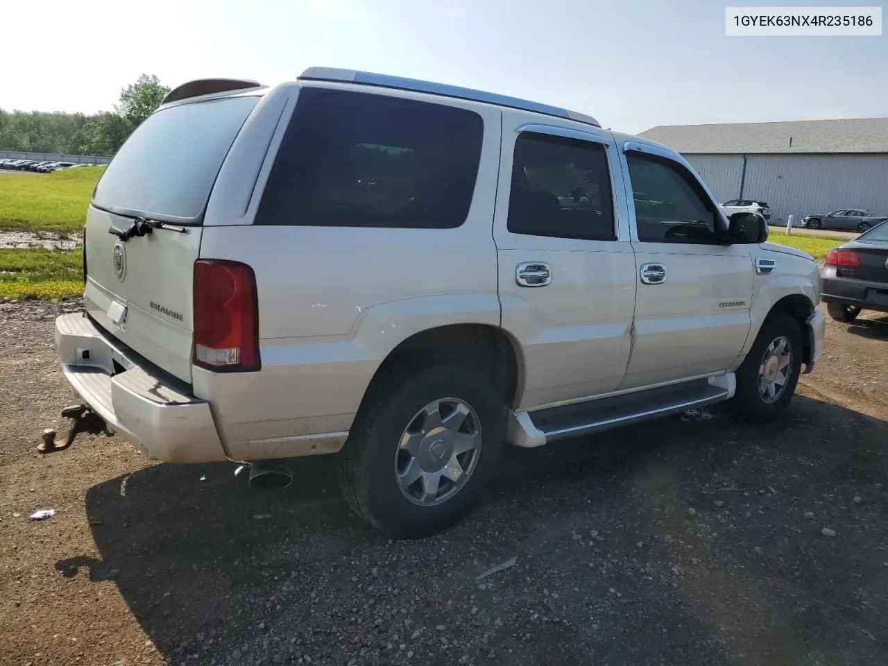 2004 Cadillac Escalade Luxury VIN: 1GYEK63NX4R235186 Lot: 62421335