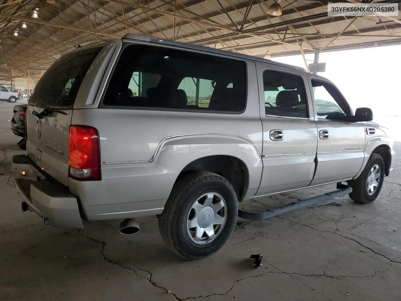 2004 Cadillac Escalade Esv VIN: 3GYFK66NX4G205380 Lot: 64630695