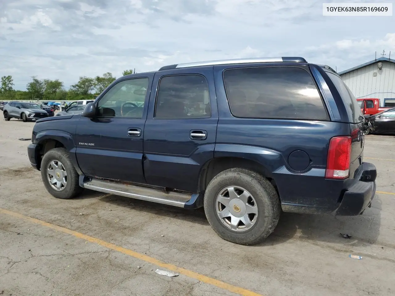 2005 Cadillac Escalade Luxury VIN: 1GYEK63N85R169609 Lot: 62768285