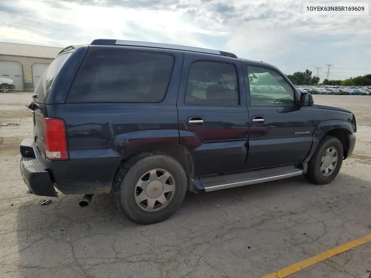 2005 Cadillac Escalade Luxury VIN: 1GYEK63N85R169609 Lot: 62768285