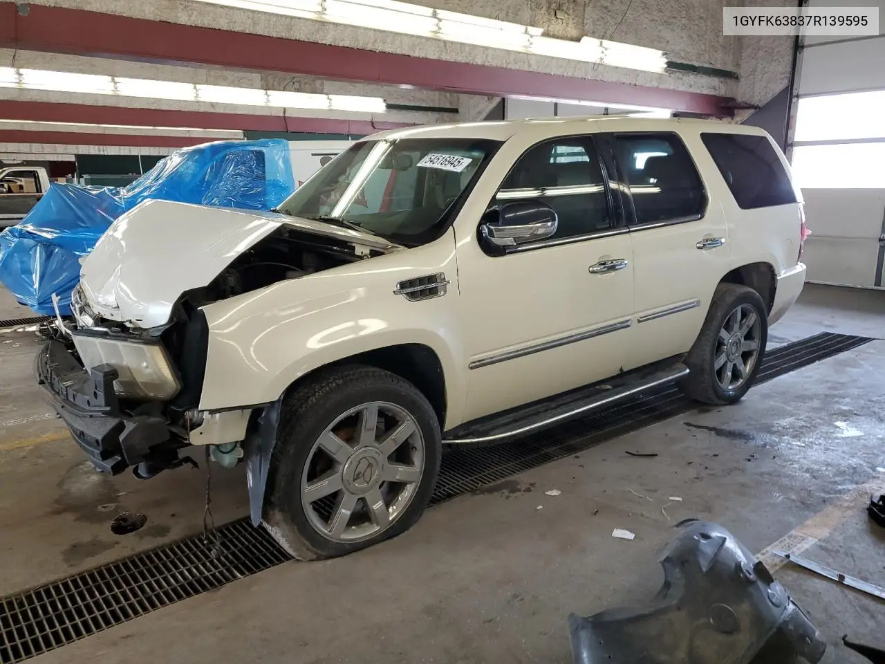 2007 Cadillac Escalade Luxury VIN: 1GYFK63837R139595 Lot: 54516945