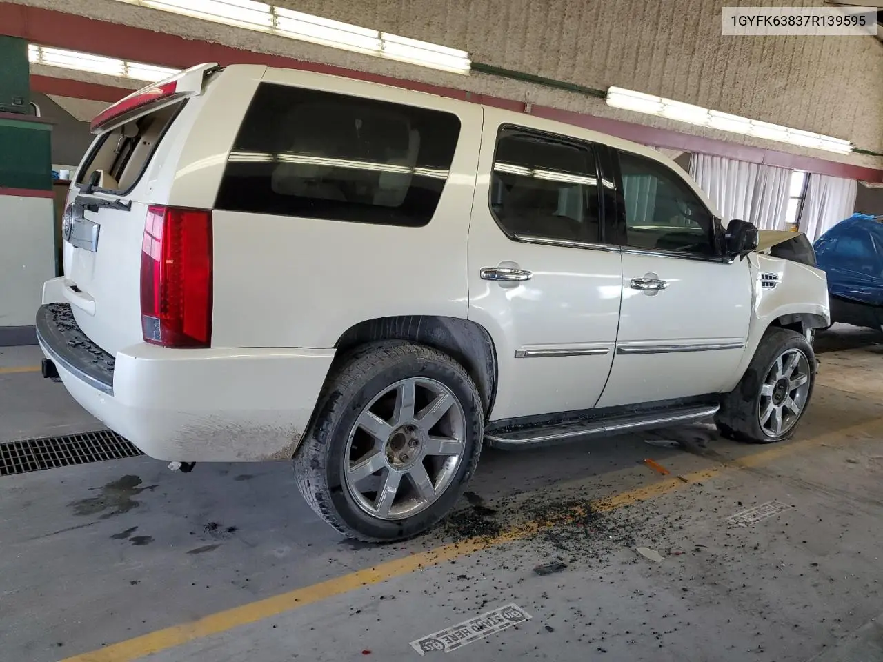 2007 Cadillac Escalade Luxury VIN: 1GYFK63837R139595 Lot: 54516945