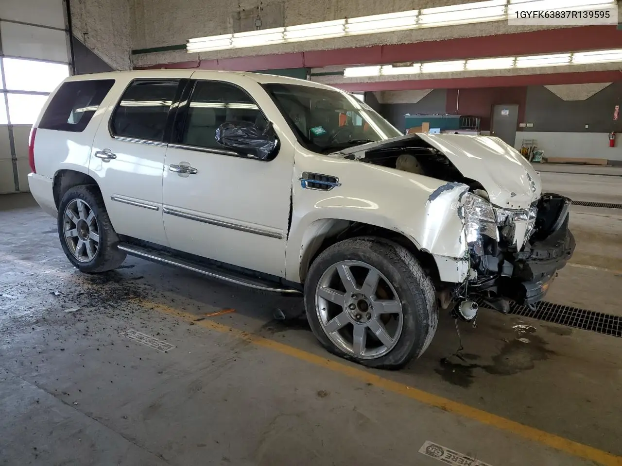 2007 Cadillac Escalade Luxury VIN: 1GYFK63837R139595 Lot: 54516945