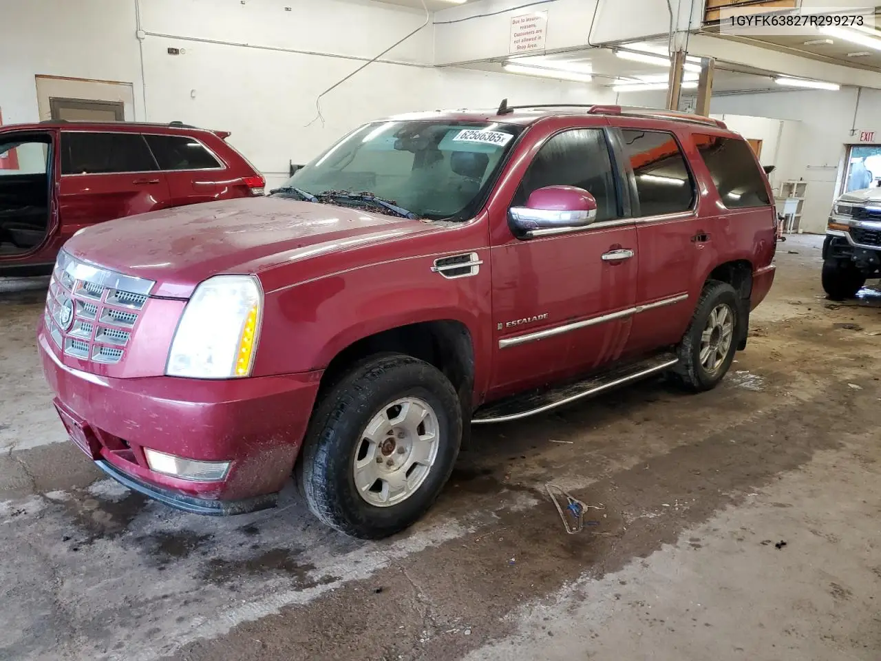 2007 Cadillac Escalade Luxury VIN: 1GYFK63827R299273 Lot: 62586365