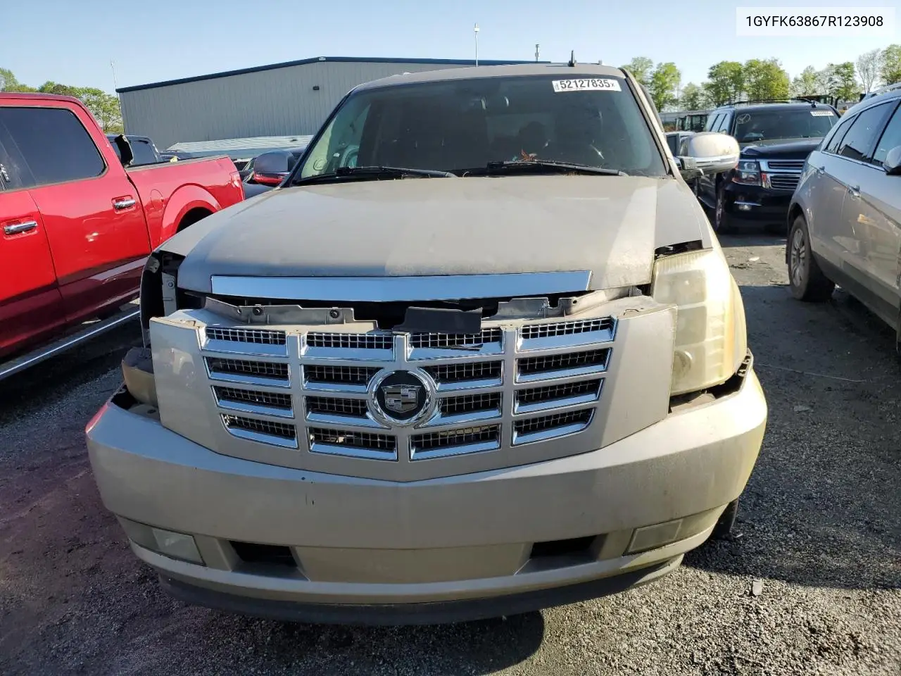 2008 Cadillac Escalade Luxury VIN: 1GYFK63867R123908 Lot: 52127835