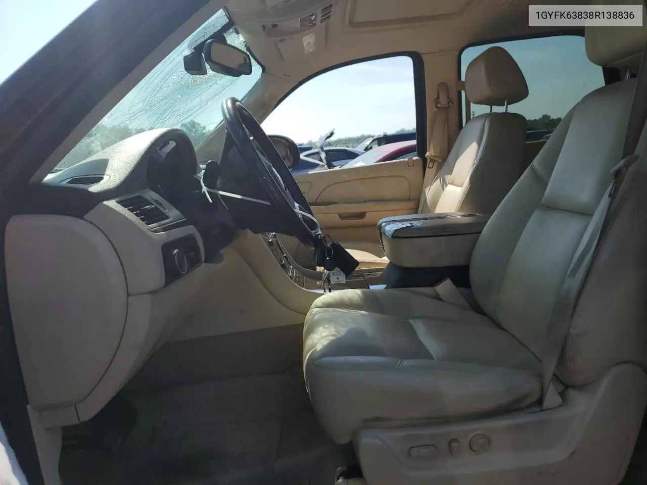 2008 Cadillac Escalade Luxury VIN: 1GYFK63838R138836 Lot: 62172355