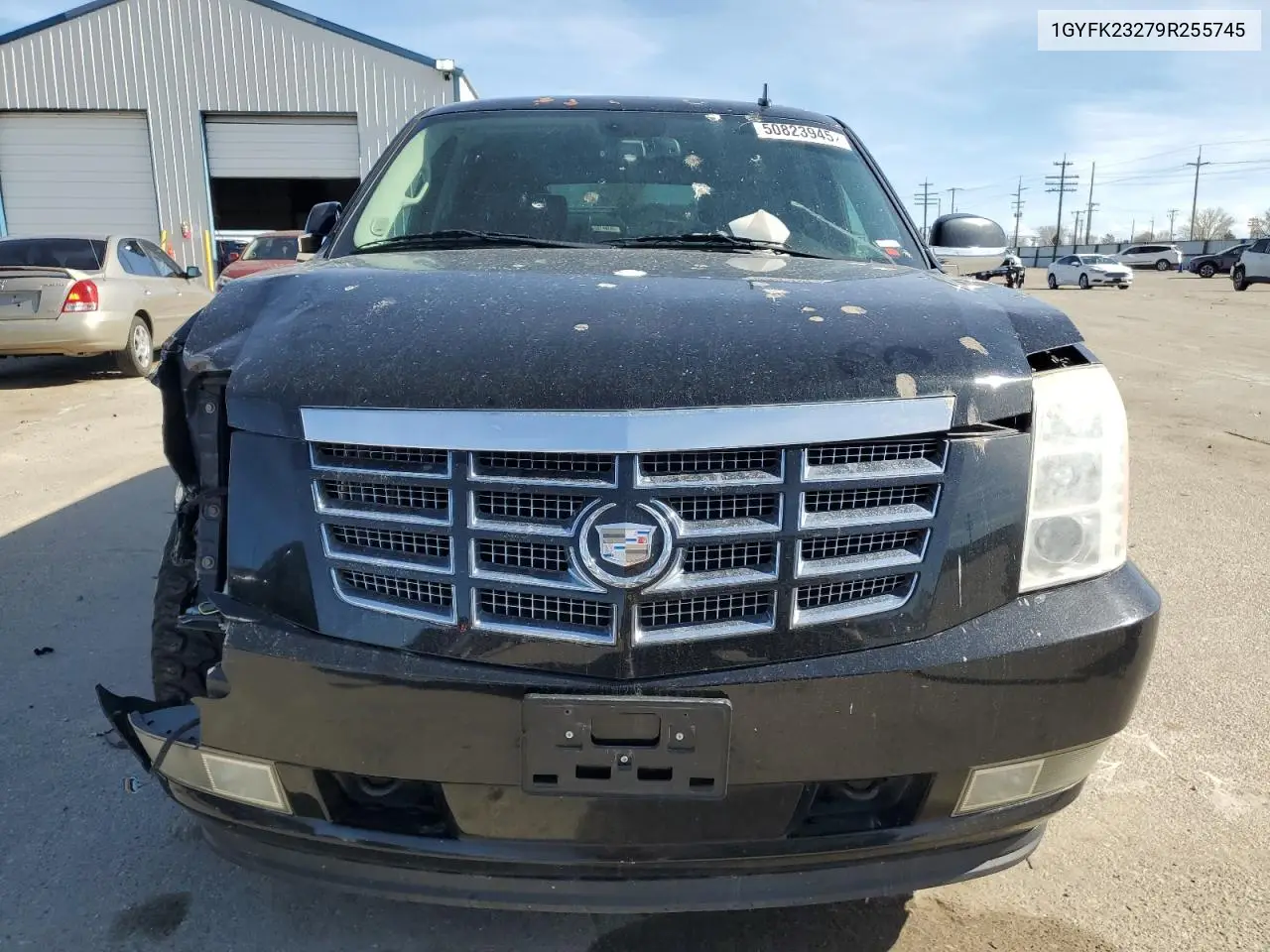 2009 Cadillac Escalade Luxury VIN: 1GYFK23279R255745 Lot: 50823945