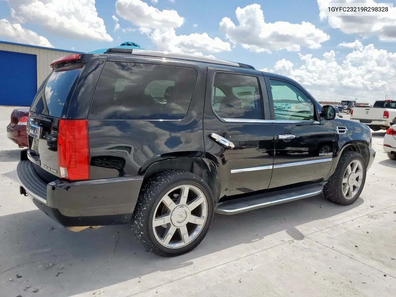 2009 Cadillac Escalade Luxury VIN: 1GYFC23219R298328 Lot: 62998365
