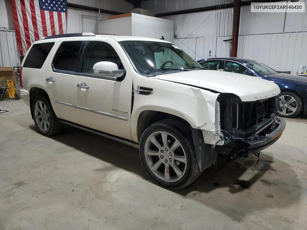 2010 Cadillac Escalade Premium VIN: 1GYUKCEF2AR146420 Lot: 48102685