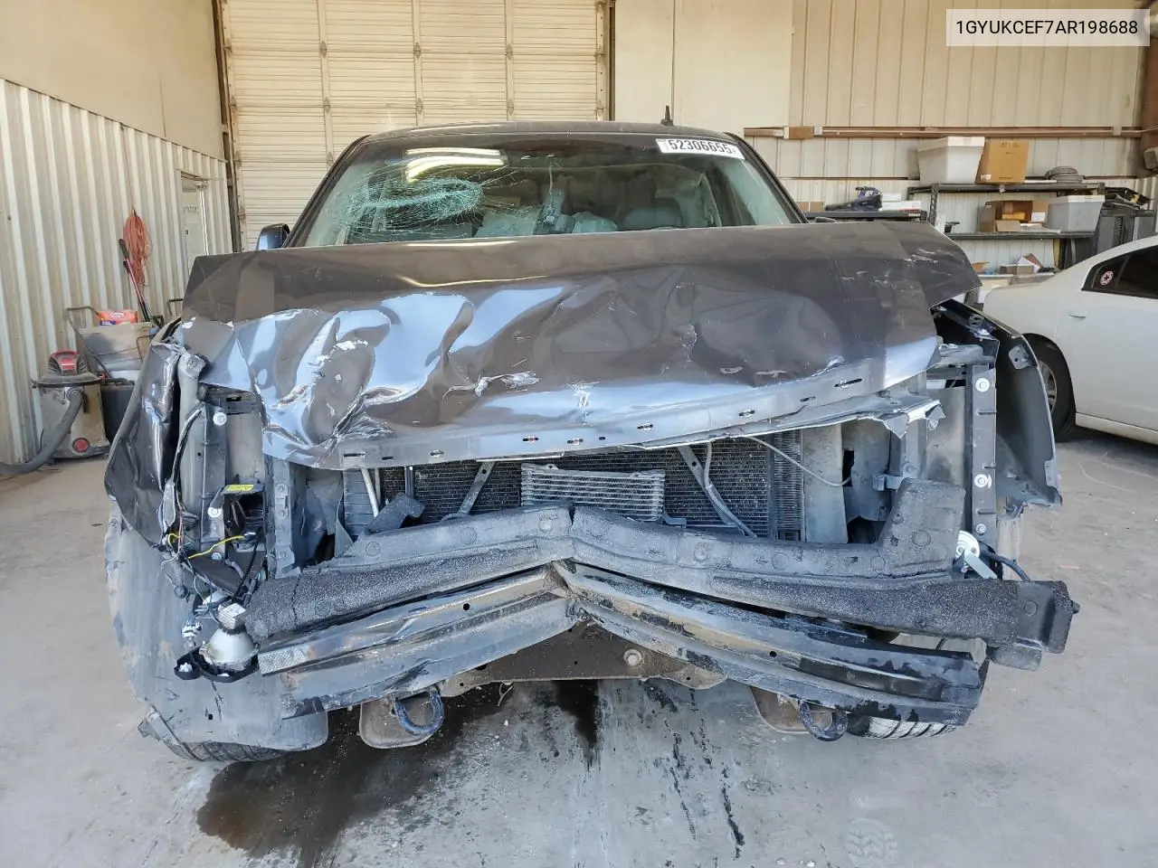 2010 Cadillac Escalade Premium VIN: 1GYUKCEF7AR198688 Lot: 52306655