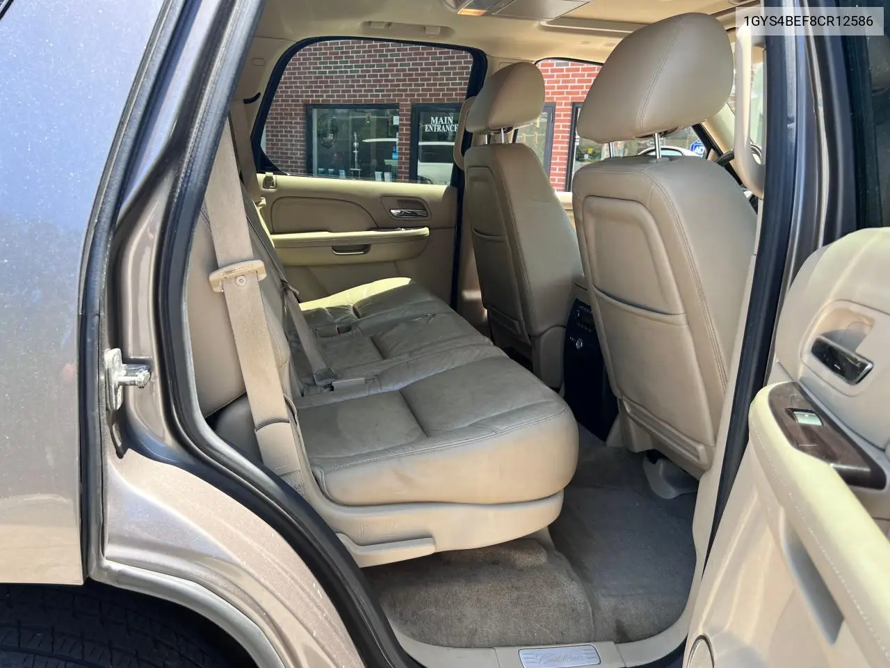 2012 Cadillac Escalade Luxury VIN: 1GYS4BEF8CR12586 Lot: 63012505