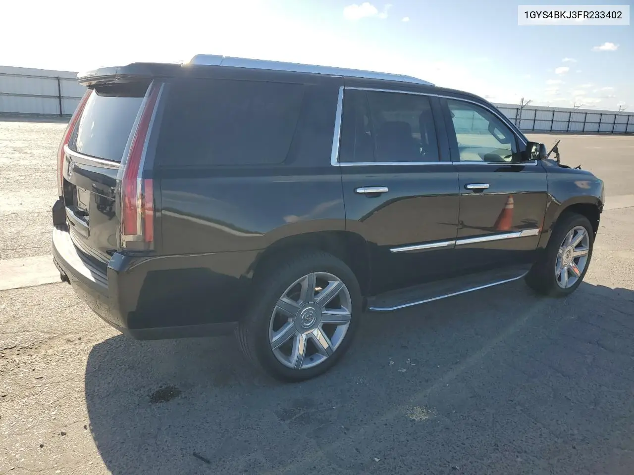 2015 Cadillac Escalade Luxury VIN: 1GYS4BKJ3FR233402 Lot: 56347215