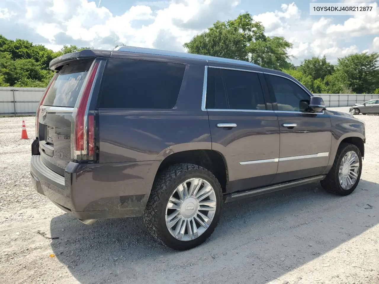 2016 Cadillac Escalade Platinum VIN: 1GYS4DKJ4GR212877 Lot: 61551265