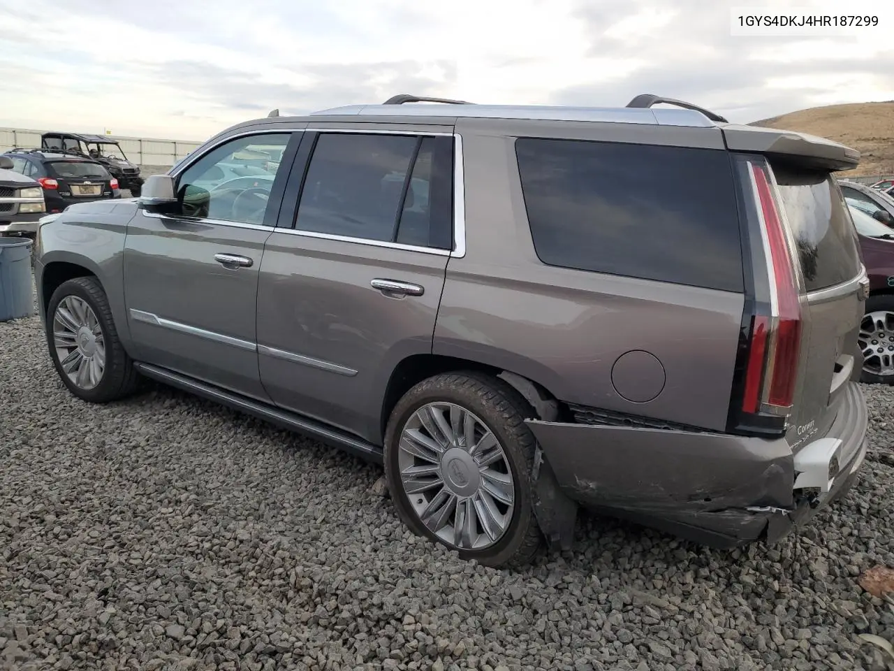 2017 Cadillac Escalade Platinum VIN: 1GYS4DKJ4HR187299 Lot: 79689394