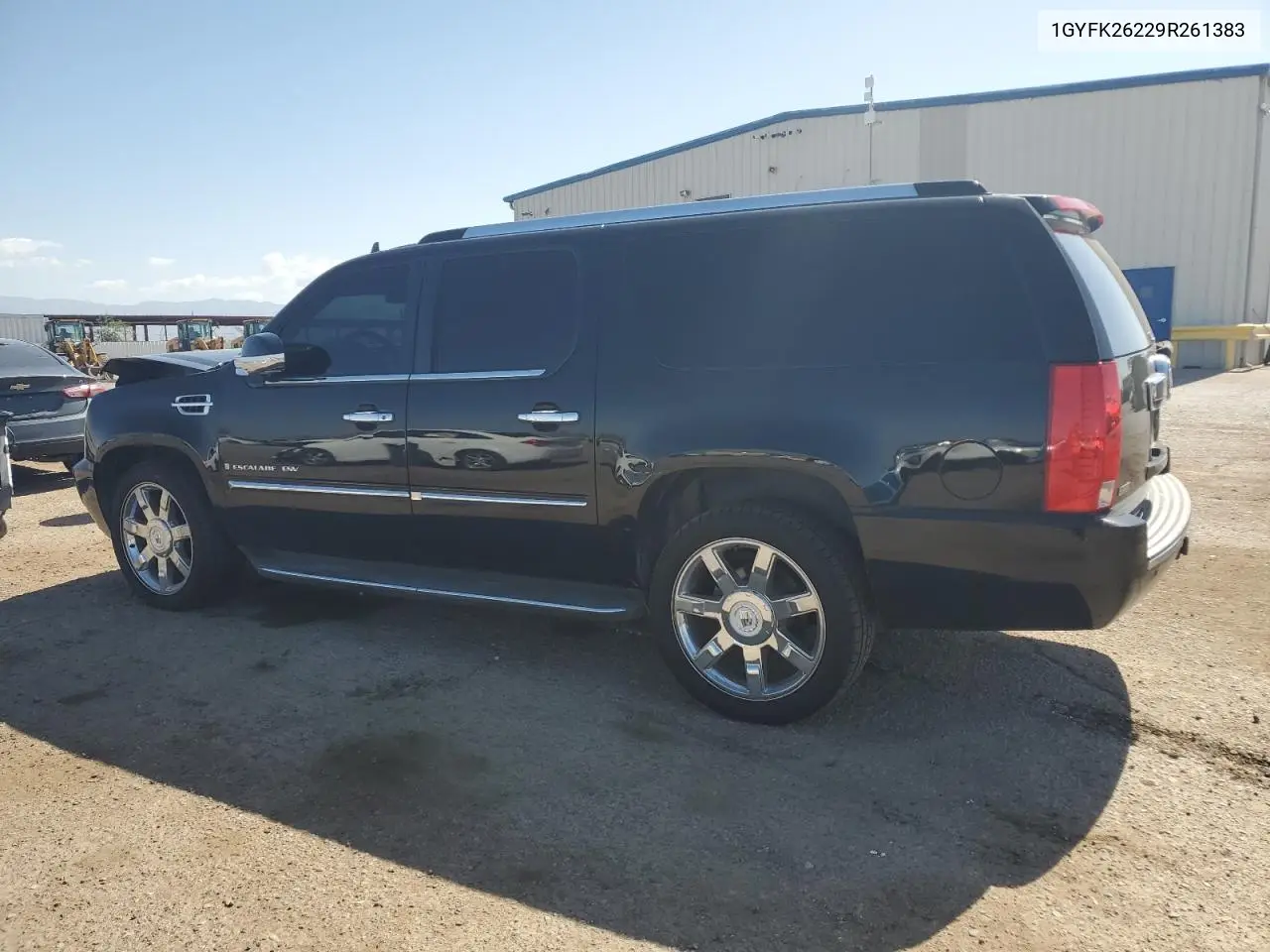 2023 Cadillac Escalade Esv Luxury VIN: 1GYFK26229R261383 Lot: 58985875