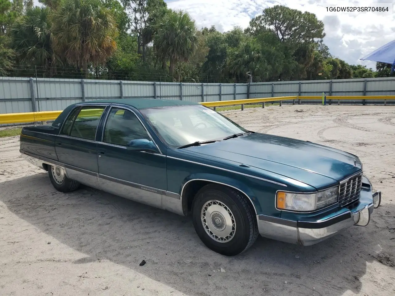 1995 Cadillac Fleetwood Base VIN: 1G6DW52P3SR704864 Lot: 62580875