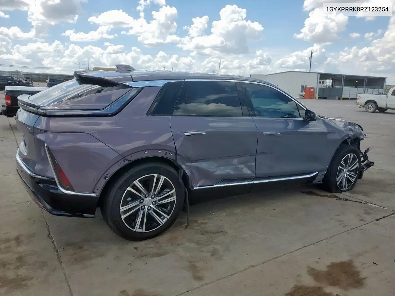 2024 Cadillac Lyriq Luxury VIN: 1GYKPRRK8RZ123254 Lot: 61784065