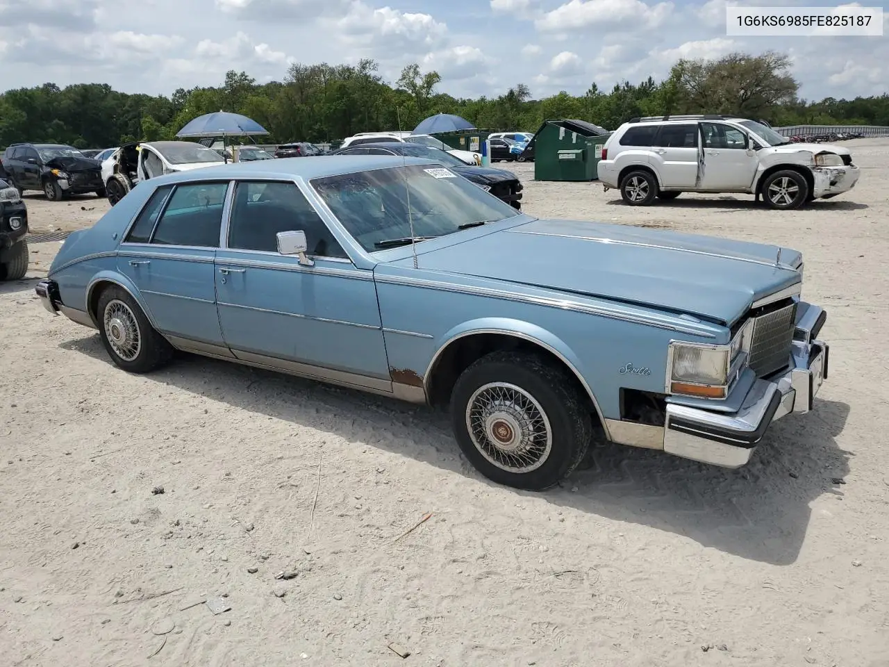 1985 Cadillac Seville VIN: 1G6KS6985FE825187 Lot: 54197375
