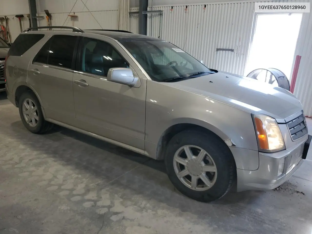 2005 Cadillac Srx VIN: 1GYEE637650128960 Lot: 56230765
