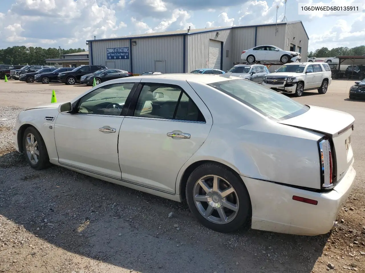 2011 Cadillac Sts Luxury VIN: 1G6DW6ED6B0135911 Lot: 61962405