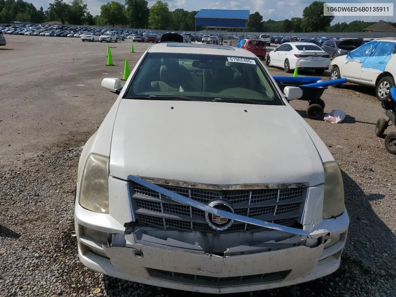 2011 Cadillac Sts Luxury VIN: 1G6DW6ED6B0135911 Lot: 61962405