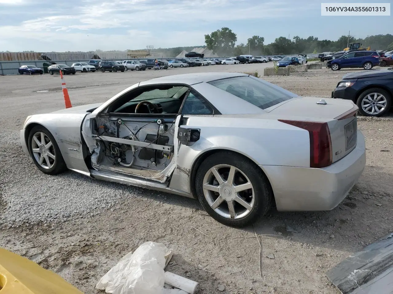 2005 Cadillac Xlr VIN: 1G6YV34A355601313 Lot: 63663255