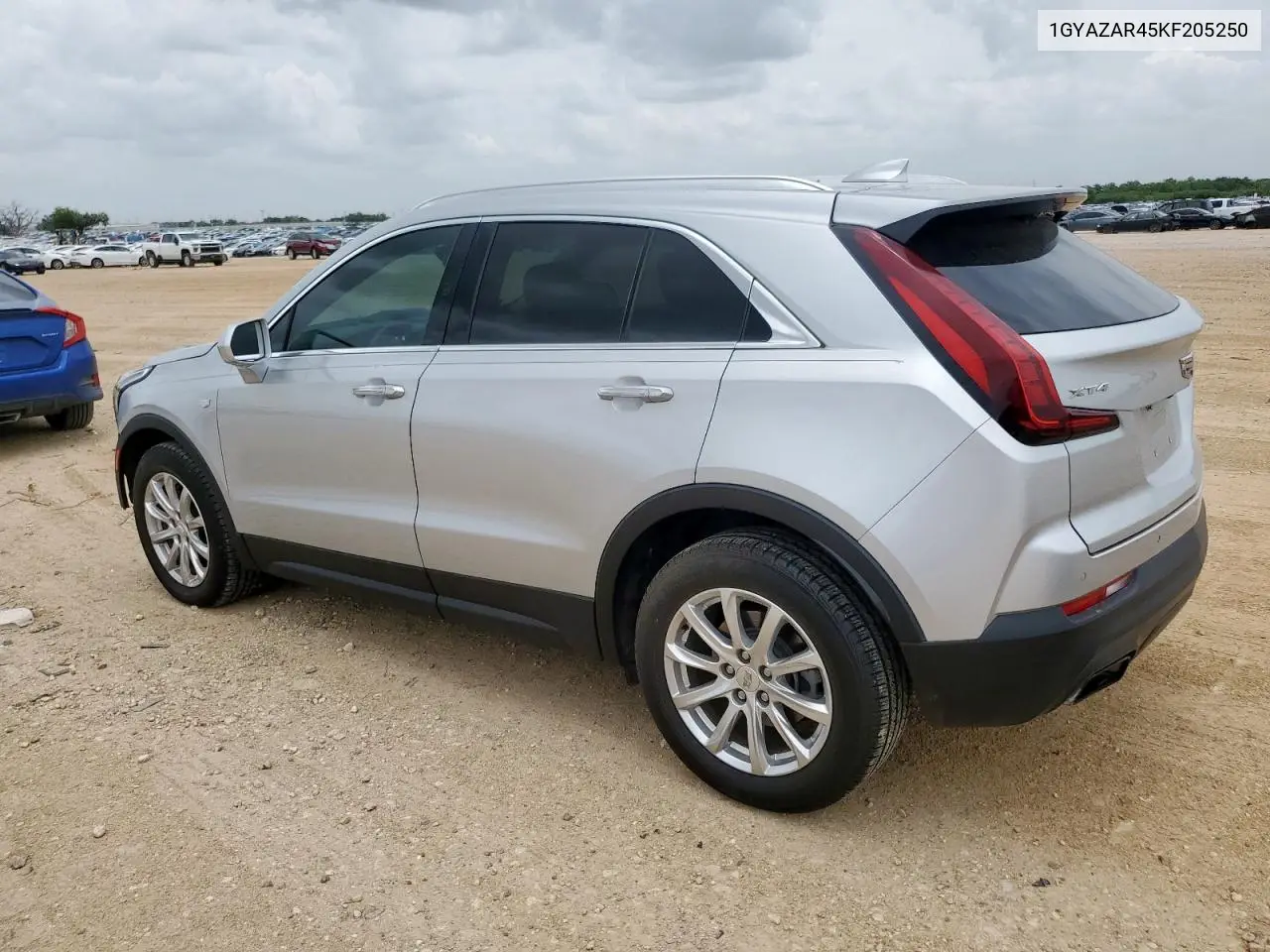 2019 Cadillac Xt4 Luxury VIN: 1GYAZAR45KF205250 Lot: 63429925