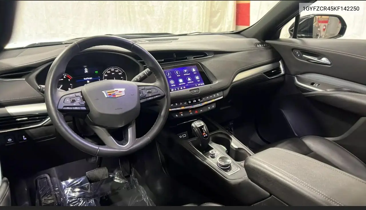 2019 Cadillac Xt4 Premium Luxury VIN: 1GYFZCR45KF142250 Lot: 63934705