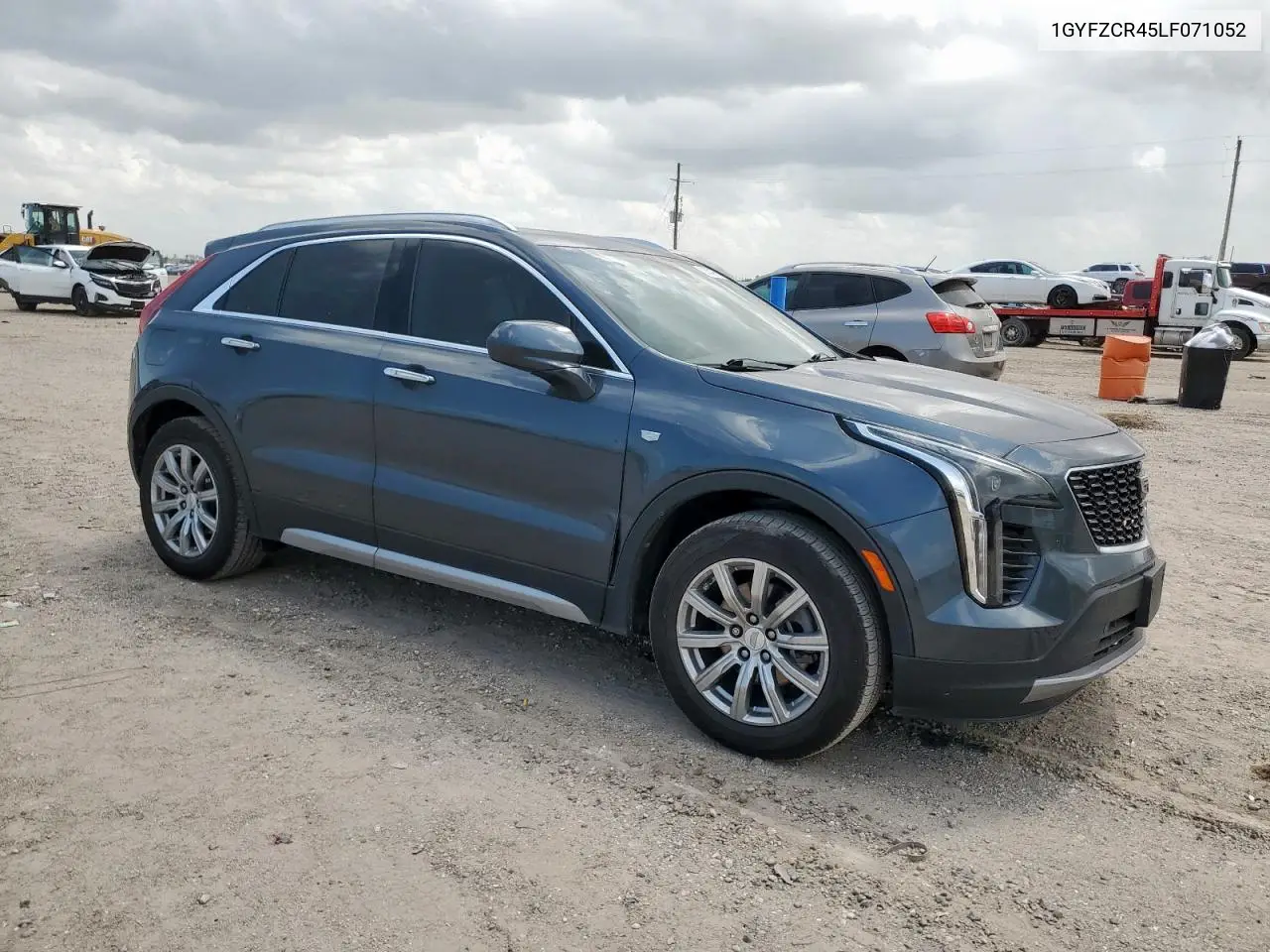 2020 Cadillac Xt4 Premium Luxury VIN: 1GYFZCR45LF071052 Lot: 61854905