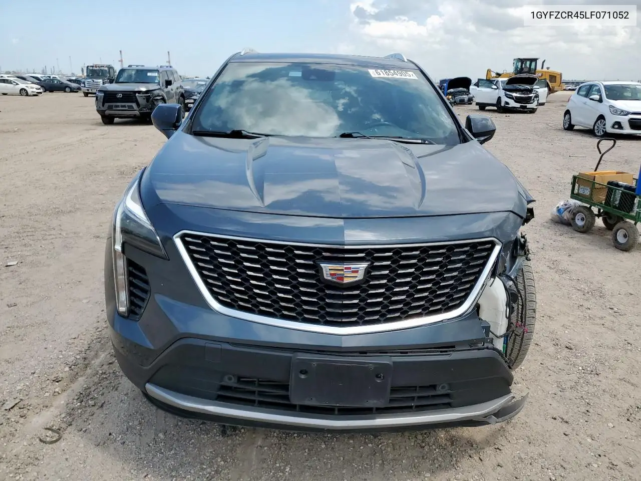 2020 Cadillac Xt4 Premium Luxury VIN: 1GYFZCR45LF071052 Lot: 61854905