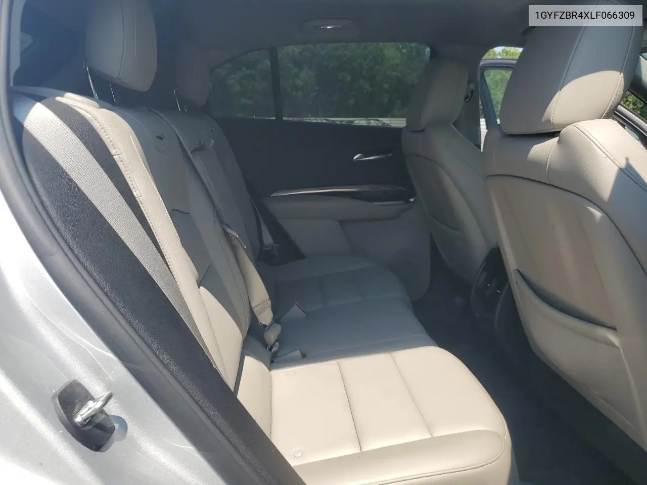 2020 Cadillac Xt4 Luxury VIN: 1GYFZBR4XLF066309 Lot: 63663625
